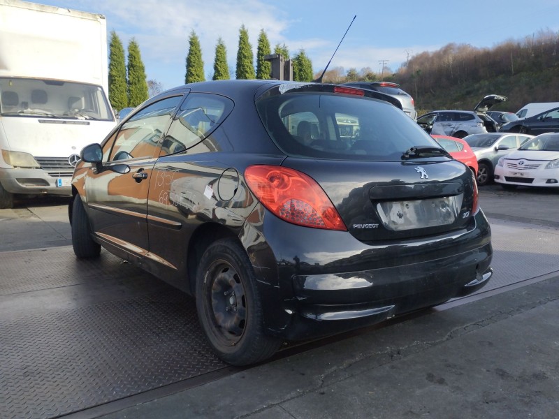 peugeot 207 del año 2006