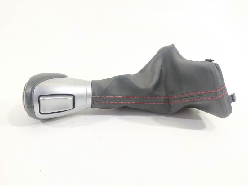 Recambio de pomo palanca cambio para hyundai kona tecno 2wd referencia OEM IAM   