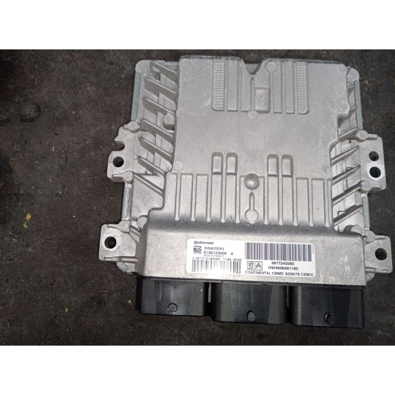 Recambio de centralita motor uce para peugeot 5008 premium referencia OEM IAM   