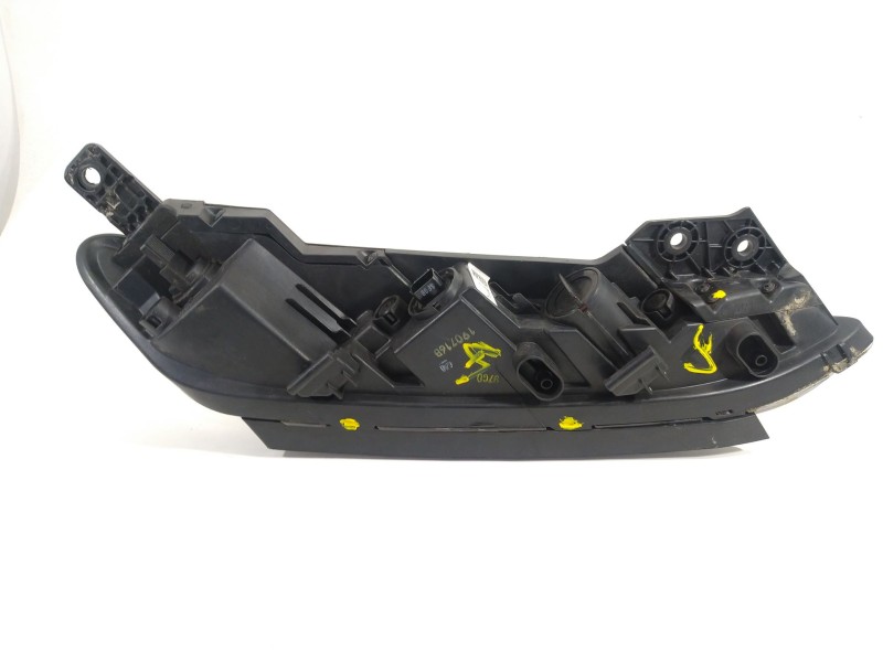 Recambio de piloto delantero izquierdo para hyundai kona tecno 2wd referencia OEM IAM 92207J9000  