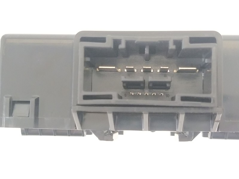 Recambio de modulo electronico para hyundai kona tecno 2wd referencia OEM IAM 95310J9000  