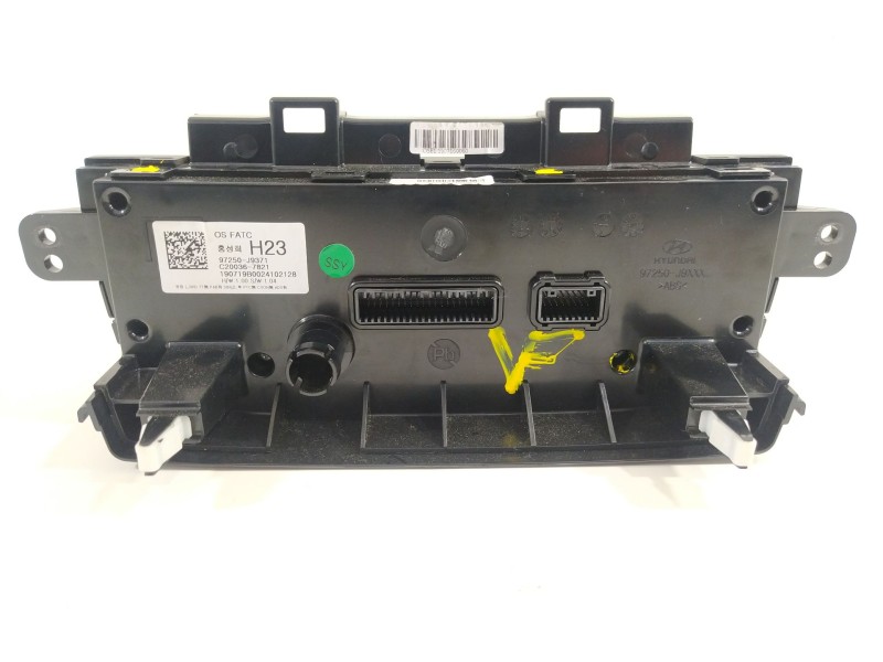 Recambio de mando climatizador para hyundai kona tecno 2wd referencia OEM IAM 97250J9371  