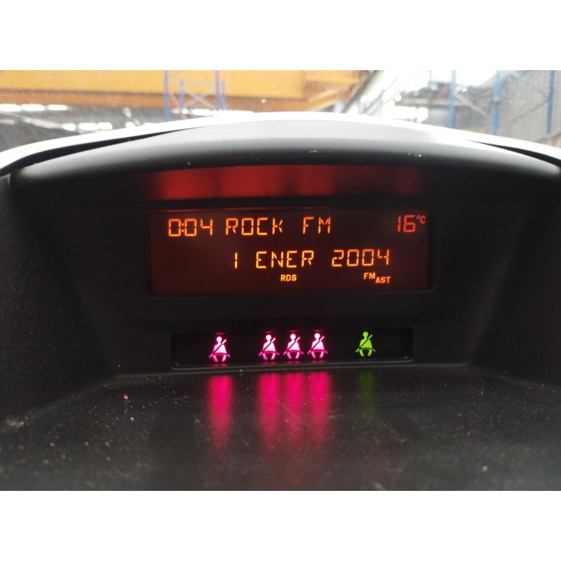 Recambio de pantalla multifuncion para peugeot 207 referencia OEM IAM   