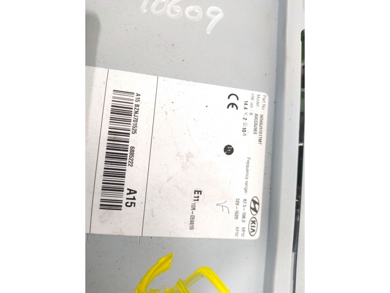 Recambio de sistema navegacion gps para hyundai kona tecno 2wd referencia OEM IAM   