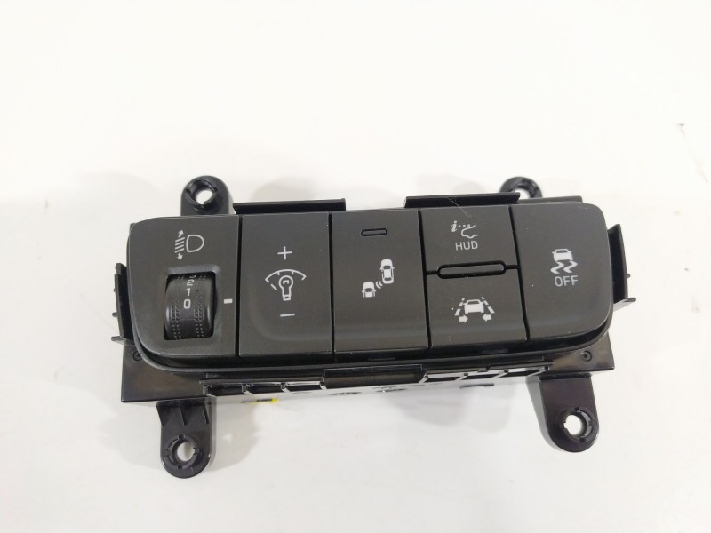 Recambio de mando multifuncion para hyundai kona tecno 2wd referencia OEM IAM 93710J9080  