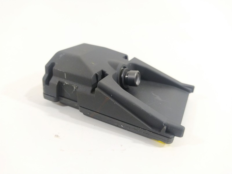 Recambio de camara para hyundai kona tecno 2wd referencia OEM IAM 95740J9300  