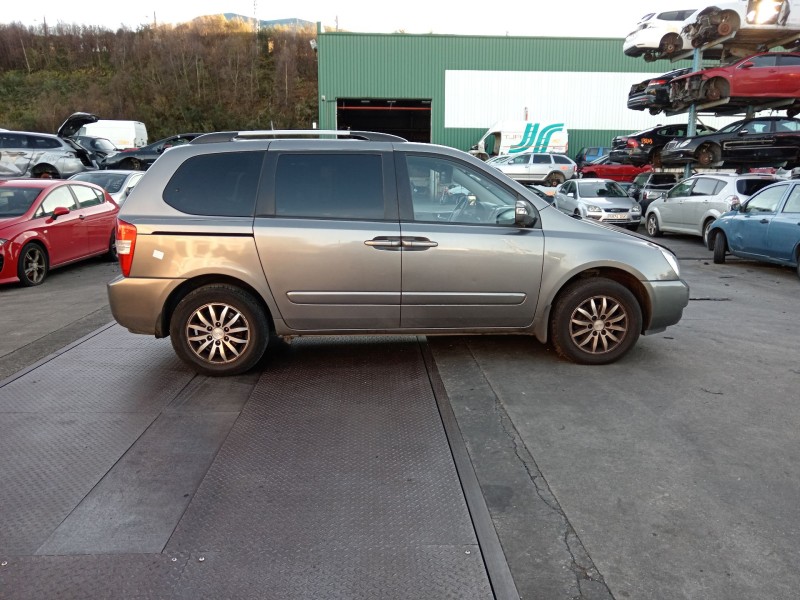 kia carnival / grand carnival iii (vq) del año 2011