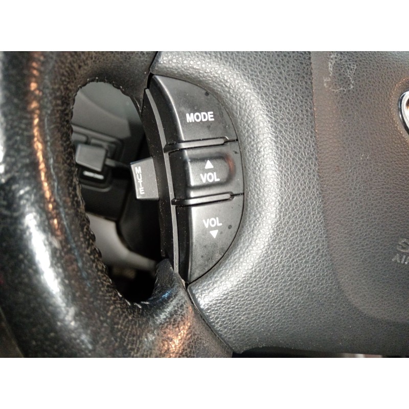 Recambio de mando volante para kia carnival / grand carnival iii (vq) 2.2 crdi referencia OEM IAM   