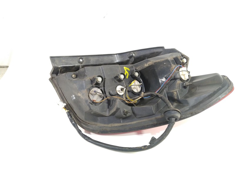 Recambio de piloto trasero izquierdo para chevrolet captiva 2.0 vcdi lt referencia OEM IAM 96626995  