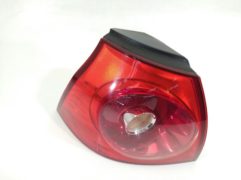 Recambio de piloto trasero izquierdo para volkswagen golf v berlina (1k1) highline referencia OEM IAM 1k6945110  