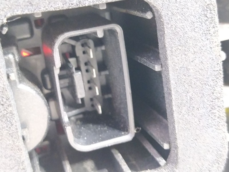 Recambio de piloto trasero izquierdo para volkswagen golf v berlina (1k1) highline referencia OEM IAM 1k6945110  