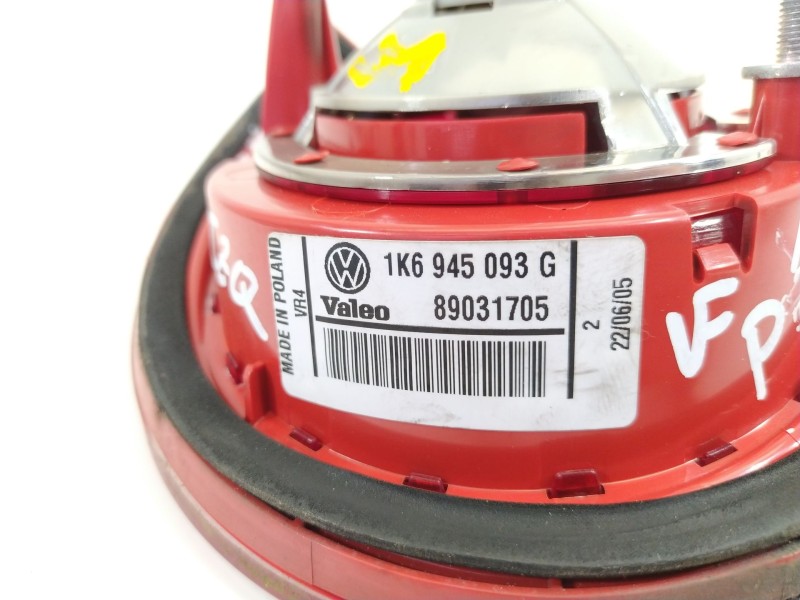 Recambio de piloto trasero izquierdo en porton para volkswagen golf v berlina (1k1) highline referencia OEM IAM 1K6945093G  