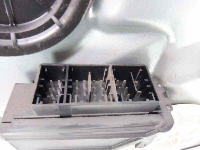 Recambio de elevalunas delantero derecho para seat ibiza (6l1) stella referencia OEM IAM 6L4837752AQ 6Q2959801A 
