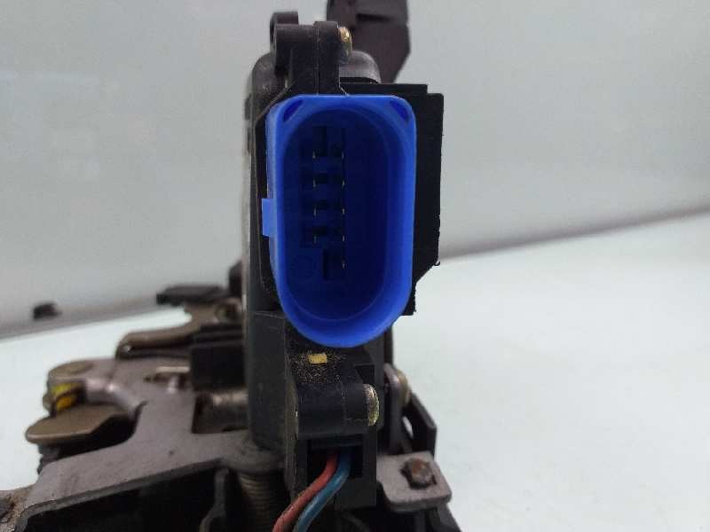 Recambio de cerradura puerta delantera derecha para seat altea (5p1) hot referencia OEM IAM 3D1837016  