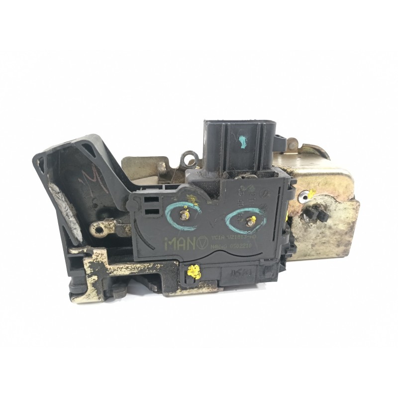 Recambio de cerradura puerta delantera izquierda para ford transit mod. 2000 combi 2.0 tde cat referencia OEM IAM TC1AV21813AD  