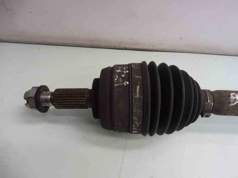 Recambio de transmision delantera derecha para renault megane iii berlina 5 p bose edition referencia OEM IAM 391009864R  