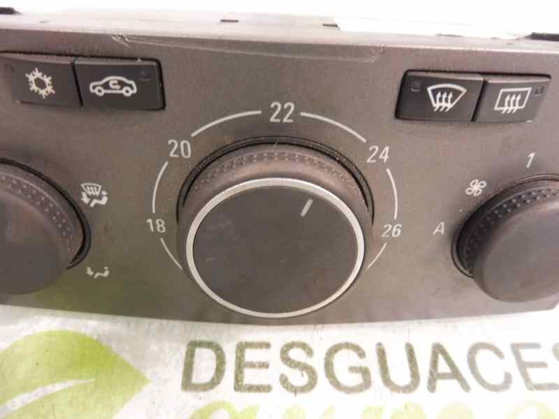 Recambio de mando climatizador para opel zafira b cosmo referencia OEM IAM 13231049 90151290 