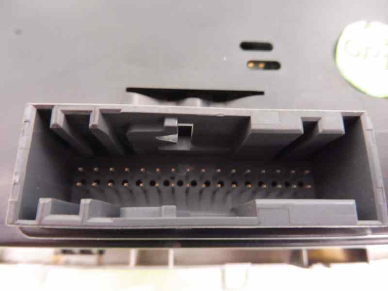 Recambio de mando climatizador para opel zafira b cosmo referencia OEM IAM 13231049 90151290 