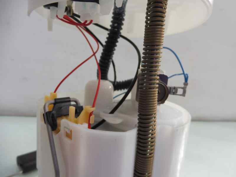 Recambio de bomba combustible para ford focus lim. (cb8) trend referencia OEM IAM BV61-9H307-JD DZL7J 