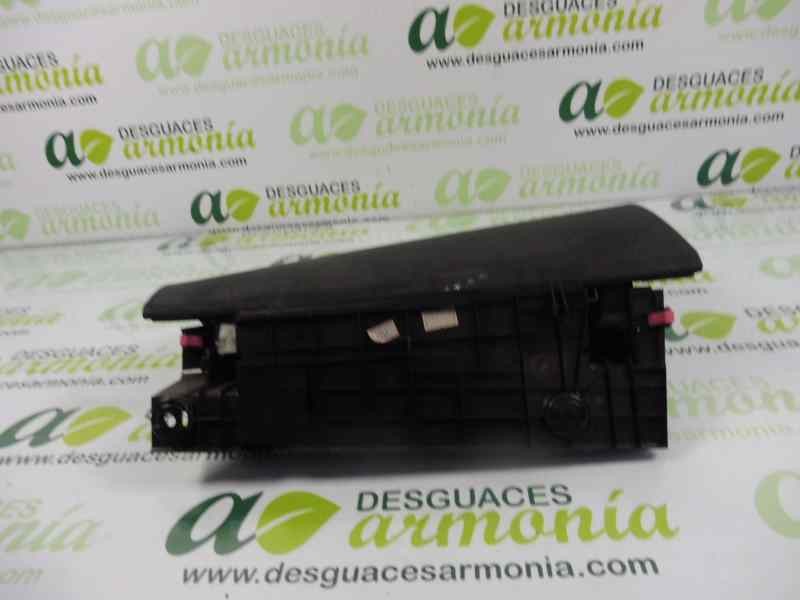 Recambio de guantera para toyota prius (nhw20) sol referencia OEM IAM   