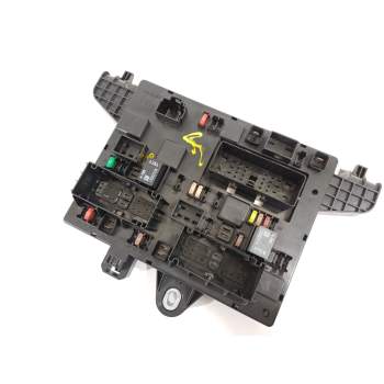 CAJA RELES / FUSIBLES 13343950 365927271