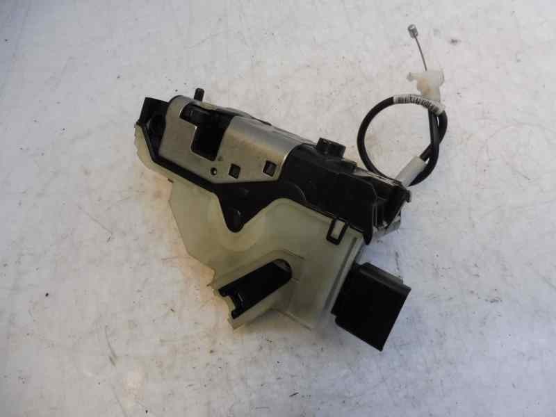 Recambio de cerradura puerta delantera derecha para peugeot 208 allure referencia OEM IAM 9688079980  