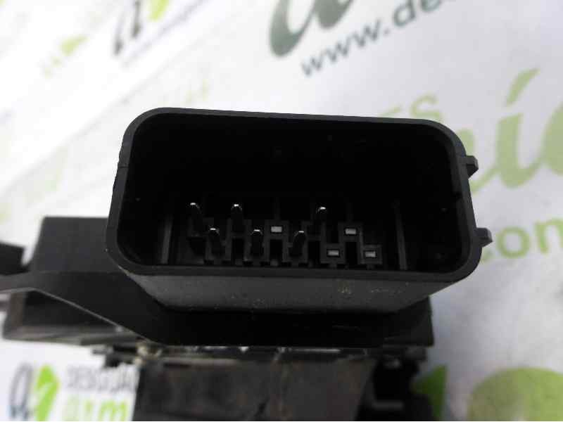 Recambio de cerradura puerta delantera derecha para ford focus lim. (cb4) titanium referencia OEM IAM 7M5AR21812AA  