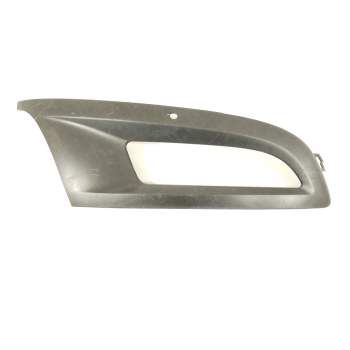 REJILLA PARAGOLPES DERECHA 6R0853666D 