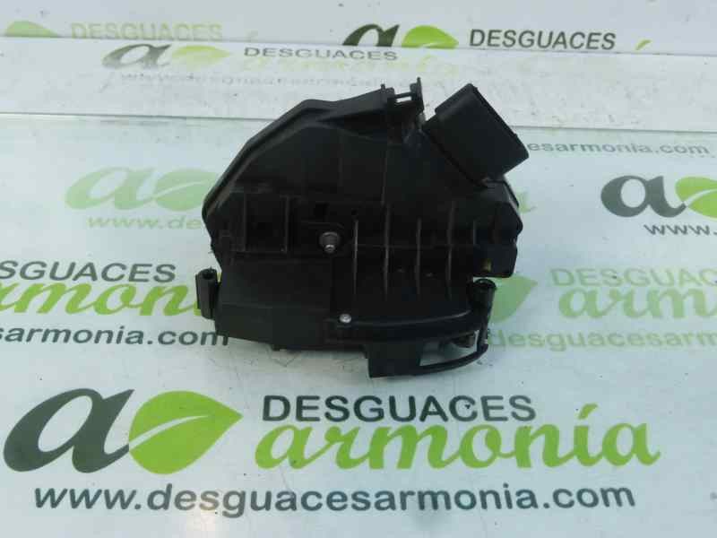 Recambio de cerradura puerta delantera derecha para ford fiesta (cb1) trend referencia OEM IAM 8A6AA21812BC  