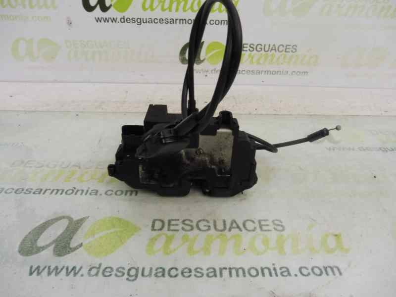 Recambio de cerradura puerta trasera derecha para renault clio iii emotion referencia OEM IAM   