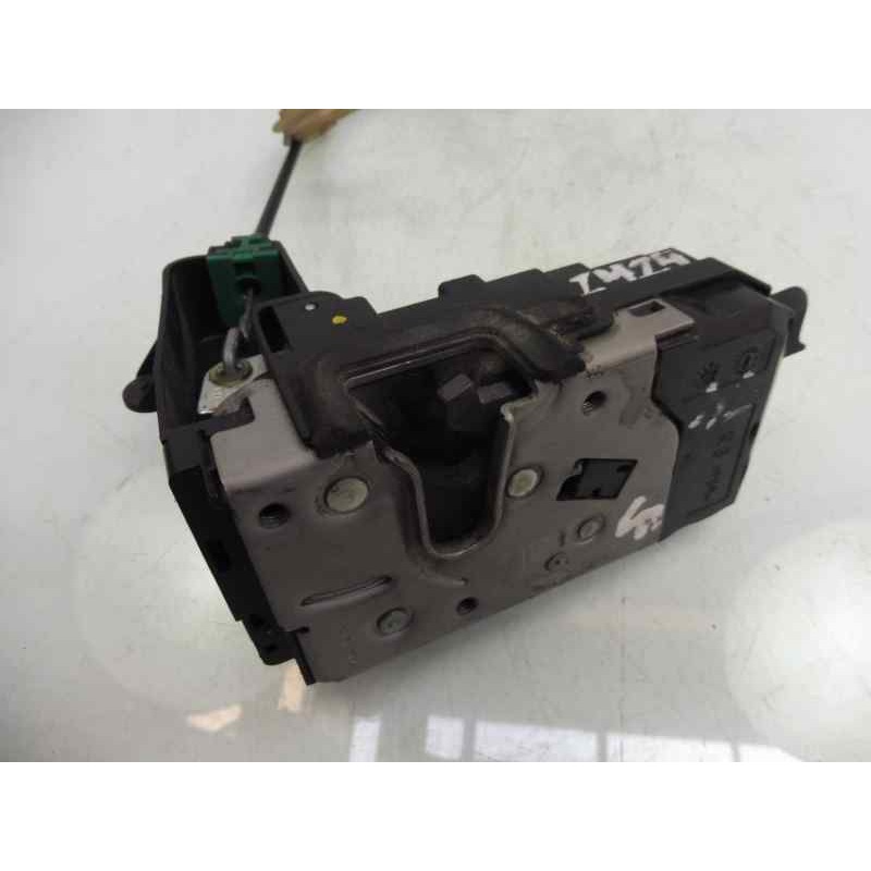 Recambio de cerradura puerta delantera izquierda para opel astra twin top cosmo referencia OEM IAM 13210749  