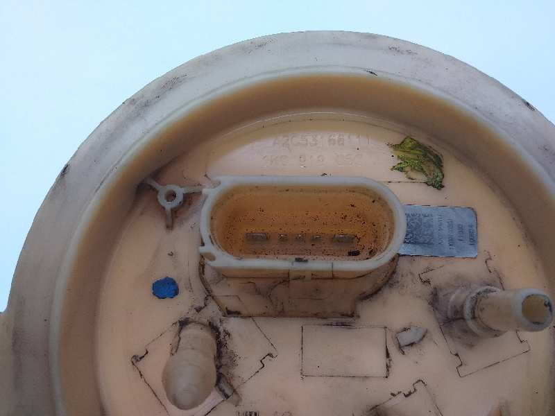 Recambio de bomba combustible para volkswagen golf vi (5k1) sport referencia OEM IAM 1K0919050J  