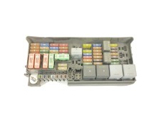 Recambio de caja reles / fusibles para mercedes-benz clase m (w164) 280 cdi 4m edition 10 referencia OEM IAM A1645403372  136585 2