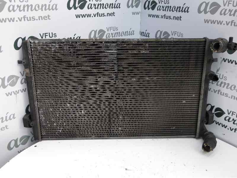 Recambio de radiador agua para seat leon (1m1) sport referencia OEM IAM 1K0121253AA  