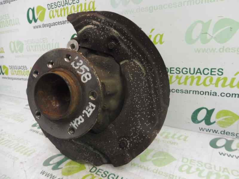 Recambio de mangueta delantera derecha para bmw serie 3 berlina (e90) 320d referencia OEM IAM 31216773210  13612610