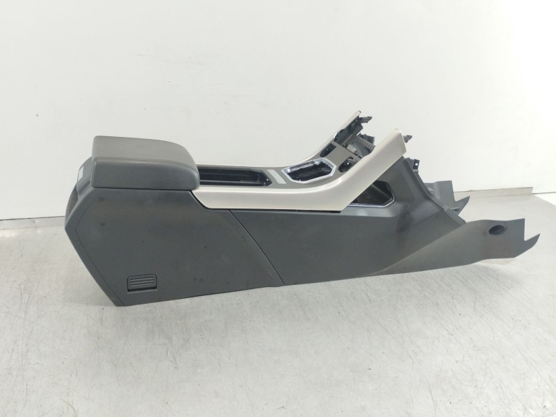 Recambio de consola central para land rover range rover evoque (l538) 2.0 d 4x4 referencia OEM IAM BJ32044C72  