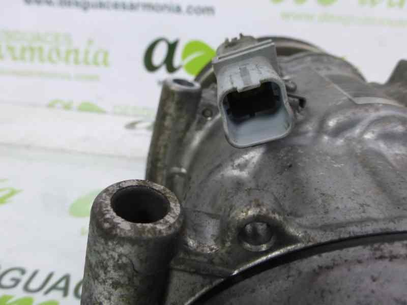 Recambio de compresor aire acondicionado para renault clio iii emotion referencia OEM IAM 8200651251  
