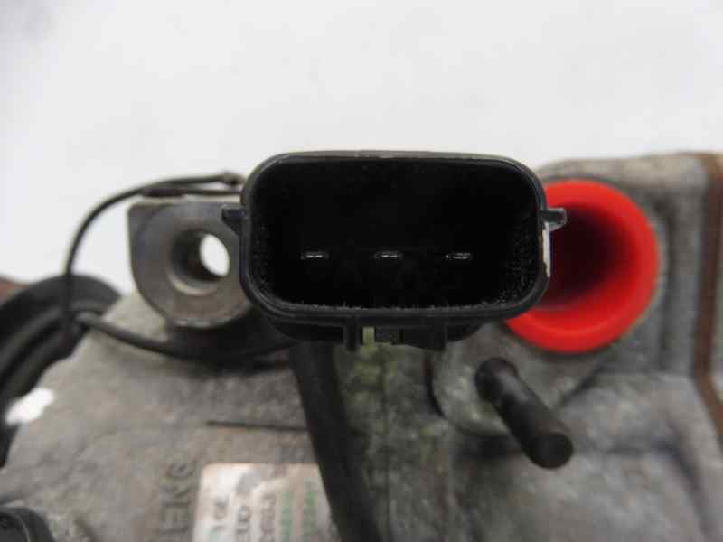 Recambio de compresor aire acondicionado para hyundai ix35 comfort 2wd referencia OEM IAM F500NE9DB04 M00R-ENG HEUD2683