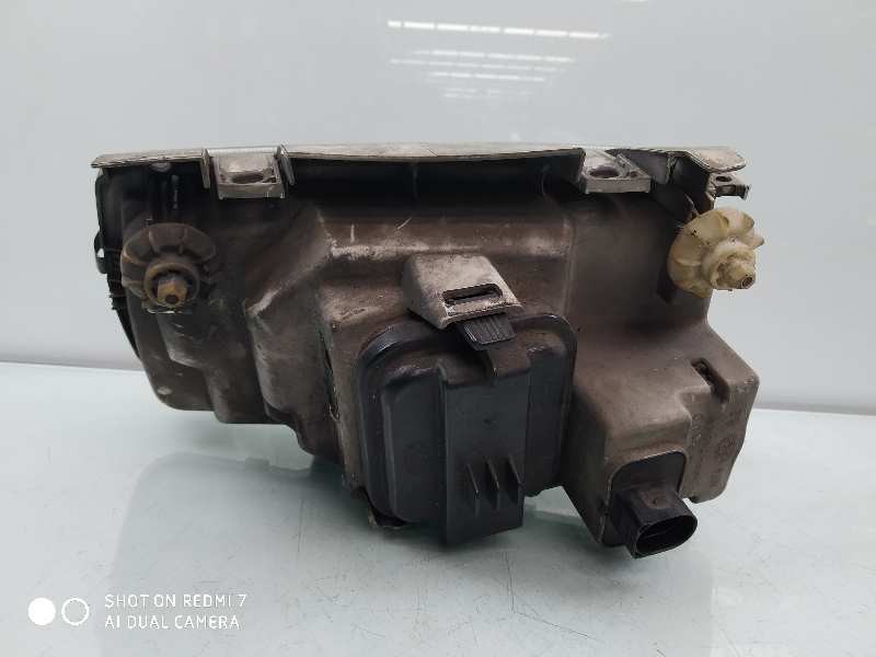 Recambio de faro derecho para volkswagen polo berlina (6n2) trendline referencia OEM IAM 6N1941018AA  