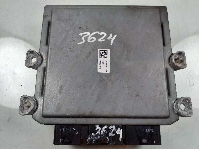 Recambio de centralita motor uce para ford focus berlina (cap) ghia referencia OEM IAM 4M5112A650JK  5WS40303J