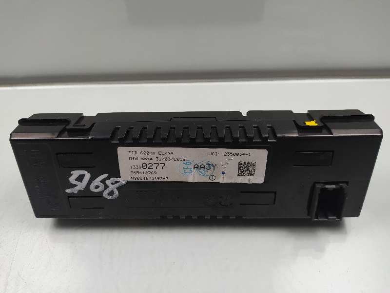 Recambio de pantalla multifuncion para opel meriva b design edition referencia OEM IAM 13390277 565412769 23500341