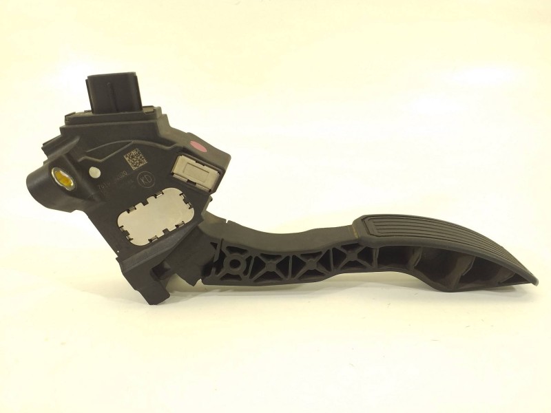 Recambio de potenciometro pedal para toyota avensis (t27) advance referencia OEM IAM 7811002020  