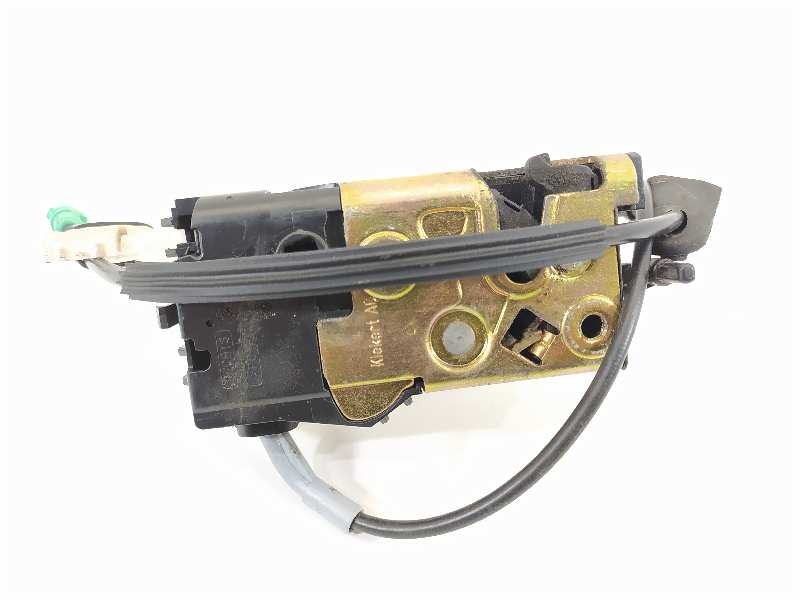 Recambio de cerradura puerta delantera derecha para citroën c4 berlina collection referencia OEM IAM 9683415980  