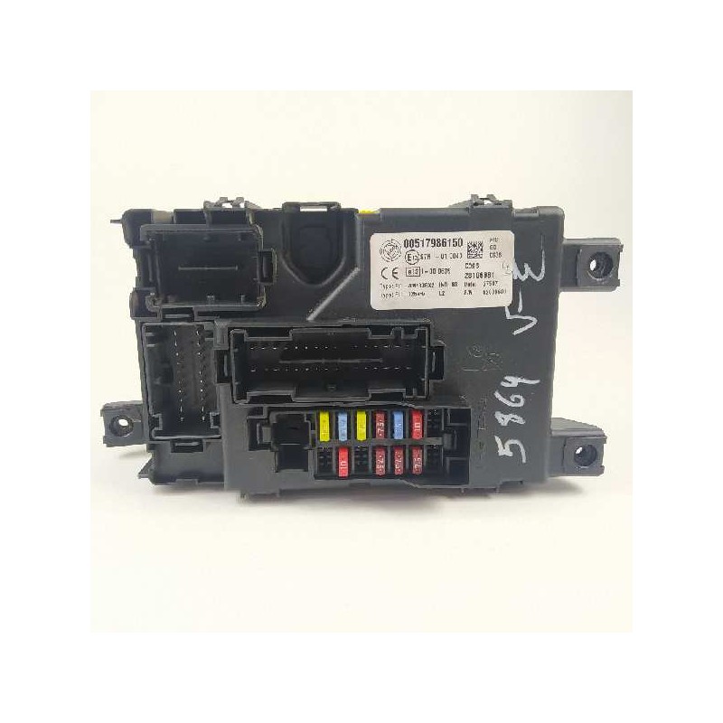 Recambio de caja reles / fusibles para fiat grande punto (199) 1.4 8v active referencia OEM IAM 517986150  28106881