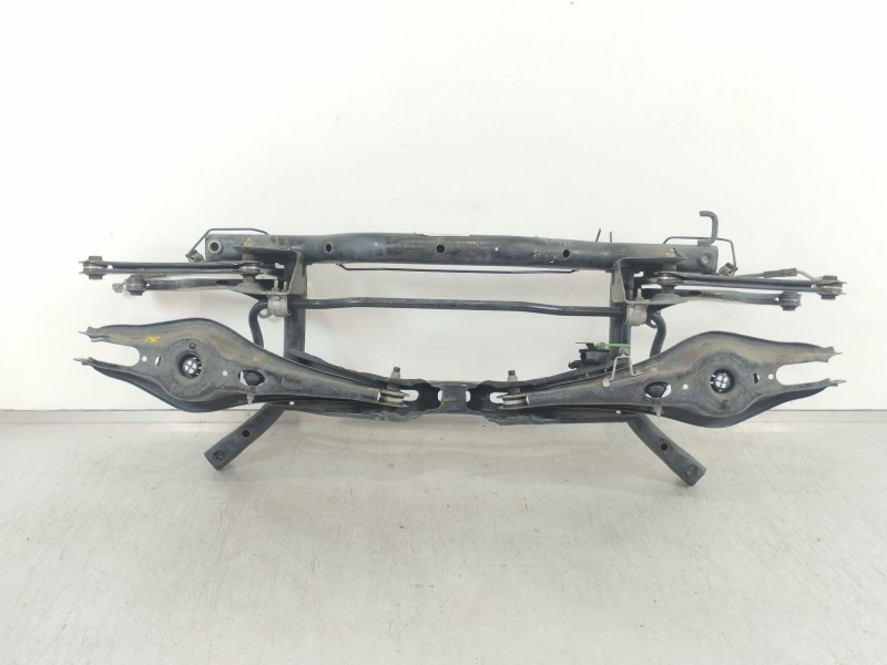 Recambio de puente trasero para volkswagen golf vii lim. gte referencia OEM IAM 5Q0500042QM  