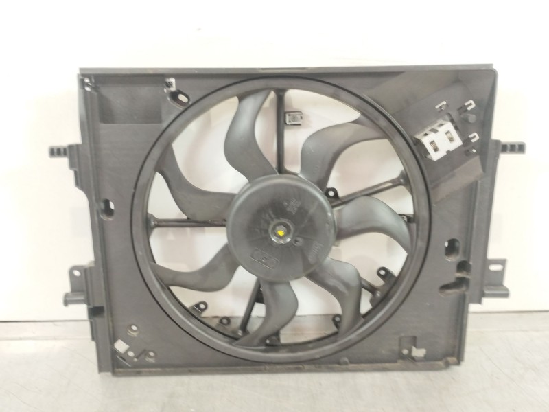 Recambio de electroventilador para nissan juke (f16) referencia OEM IAM 214810411R  A18111501A