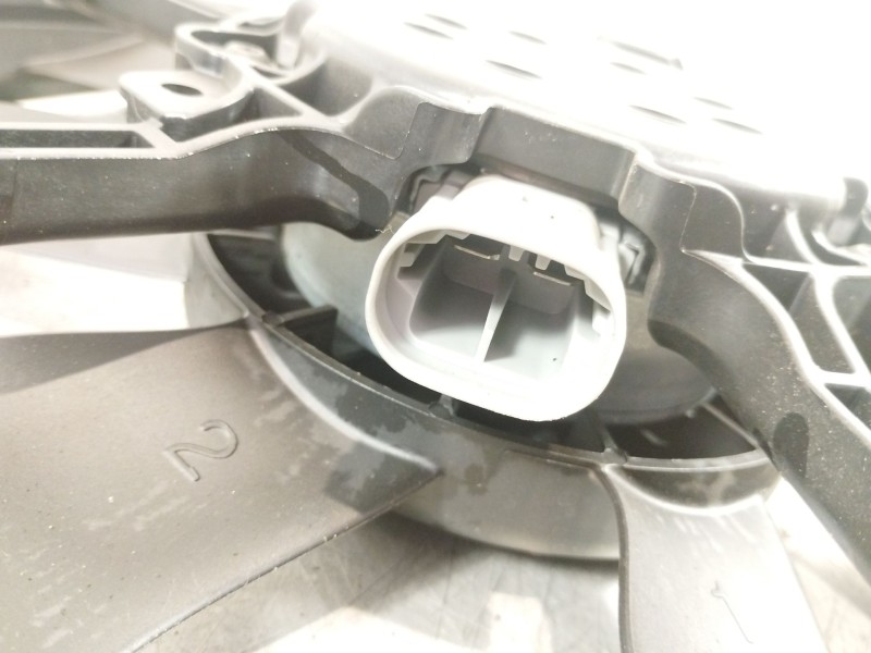 Recambio de electroventilador para nissan juke (f16) referencia OEM IAM 214810411R  A18111501A