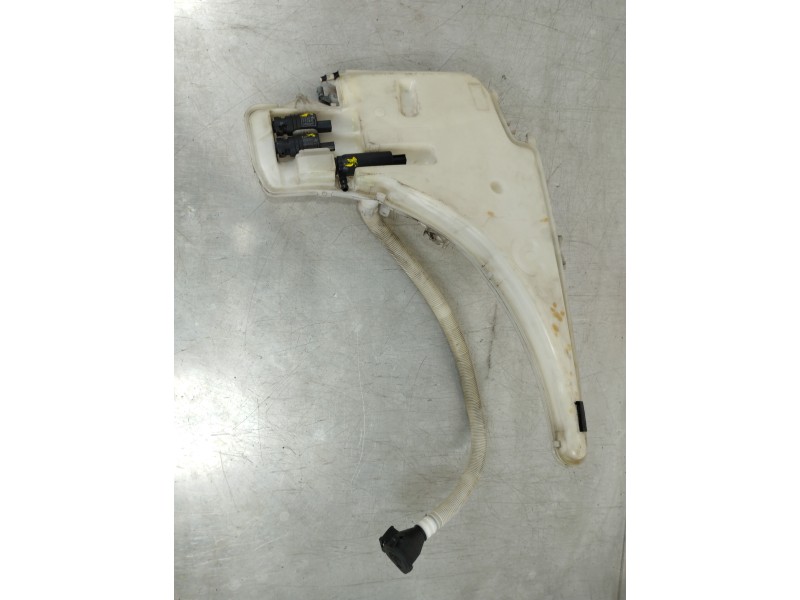 Recambio de deposito limpia para bmw serie 1 berlina (e81/e87) 116d referencia OEM IAM 7229534  61677229534