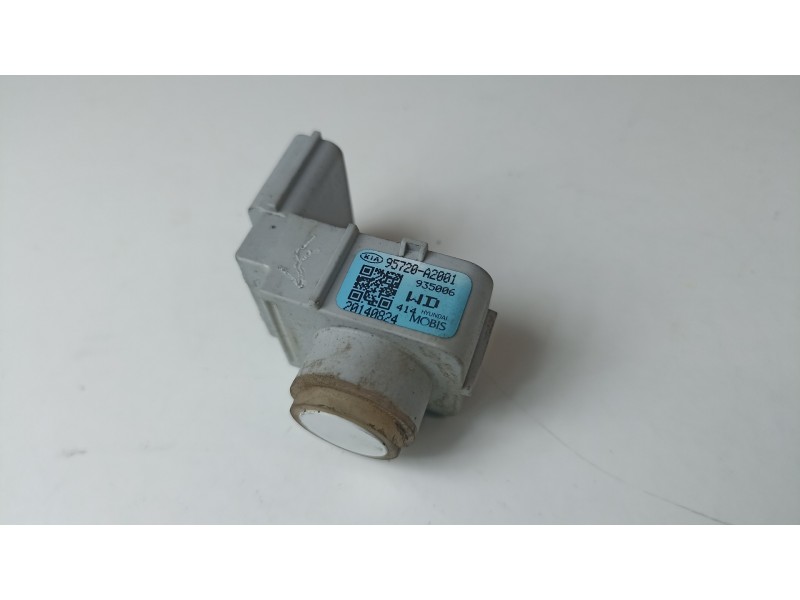 Recambio de sensor de aparcamiento para kia cee´d concept referencia OEM IAM 95720A2001  