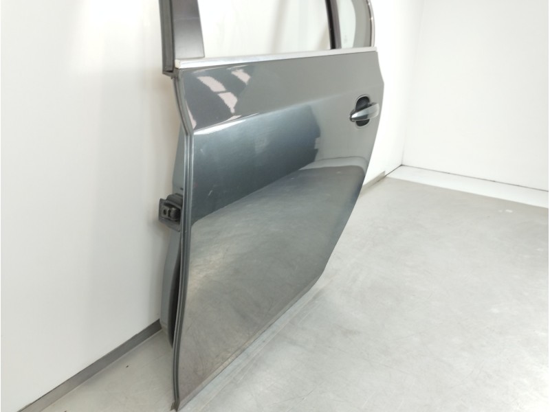 Recambio de puerta trasera izquierda para bmw serie 5 berlina (e60) 530d referencia OEM IAM 41527202341  